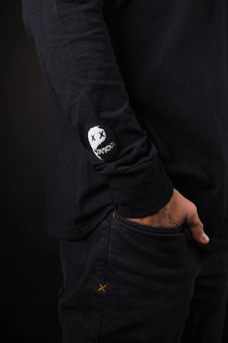 Black/Black YinYang Longsleeve 2.0